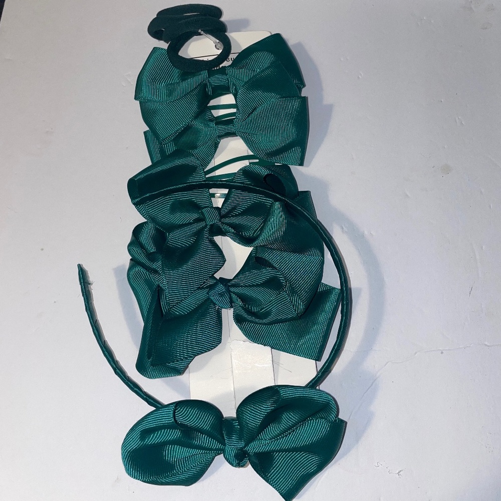 NWOT 13 Pieces Bow Hair Accessories Set Bow Hairpin, Hair Clips, Rubber Band